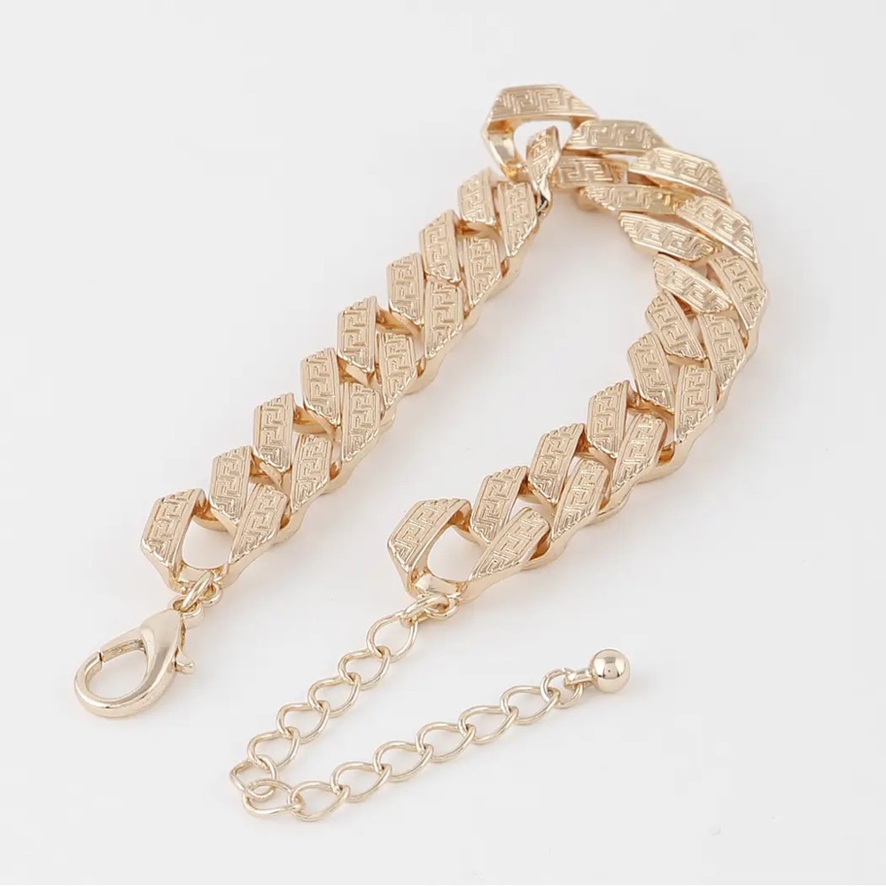 Aztec Pattern Curb Chain Bracelet - Picture 3 of 3